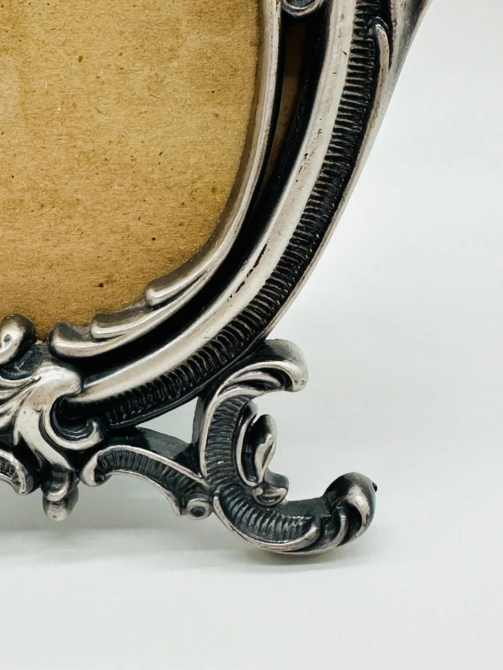 VTG Linco Pewter Cherub Oval Picture Frame Ornate Victorian Baroque Velvet Back